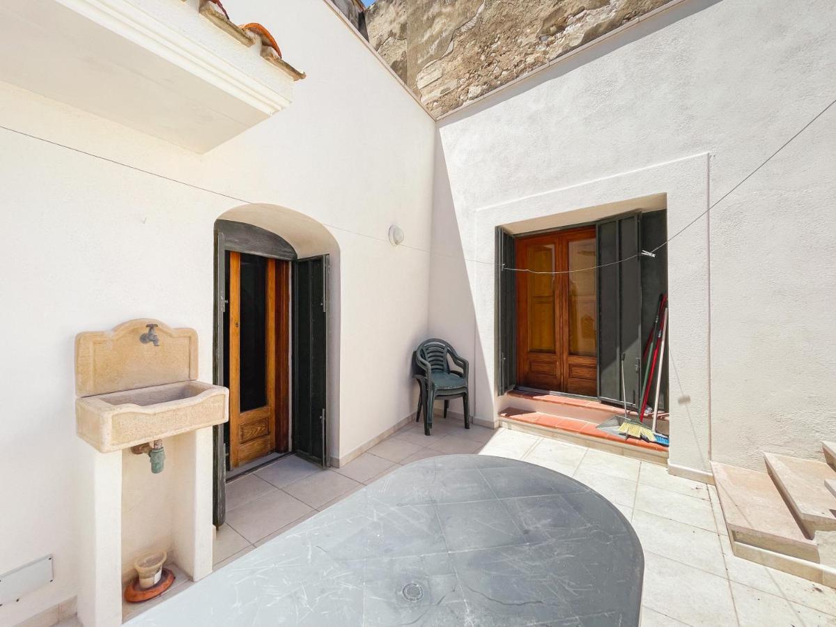 فيلا La Chianca Amara Panoramica فيستَ المظهر الخارجي الصورة